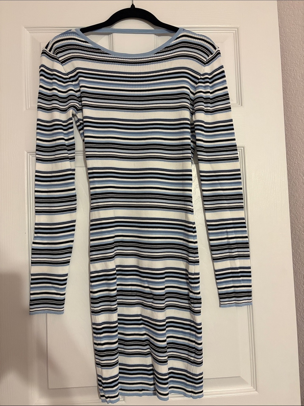 Women’s striped dress Urban Outfitters